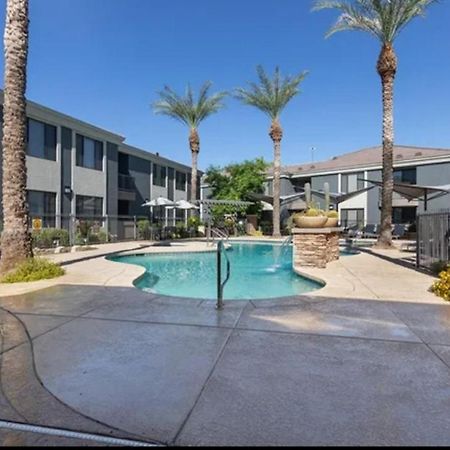 Modern 2Br Oasis! Appartement Phoenix Buitenkant foto